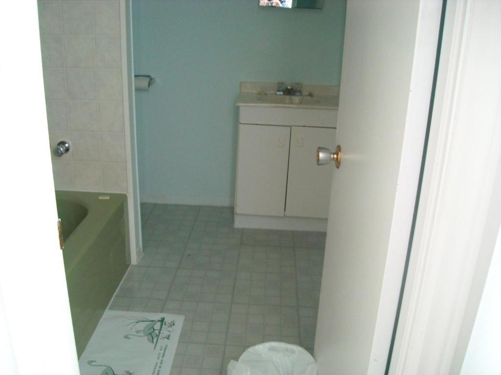 Motel Le Noroit L'Anse-au-Griffon Room photo