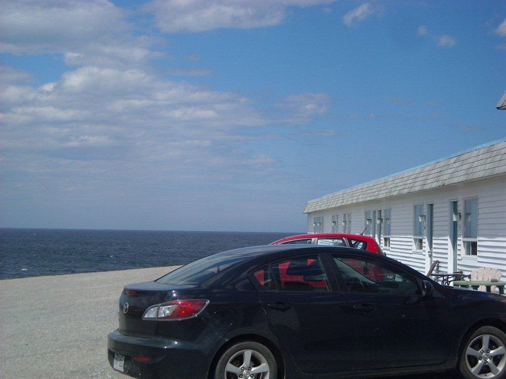 Motel Le Noroit L'Anse-au-Griffon Exterior photo